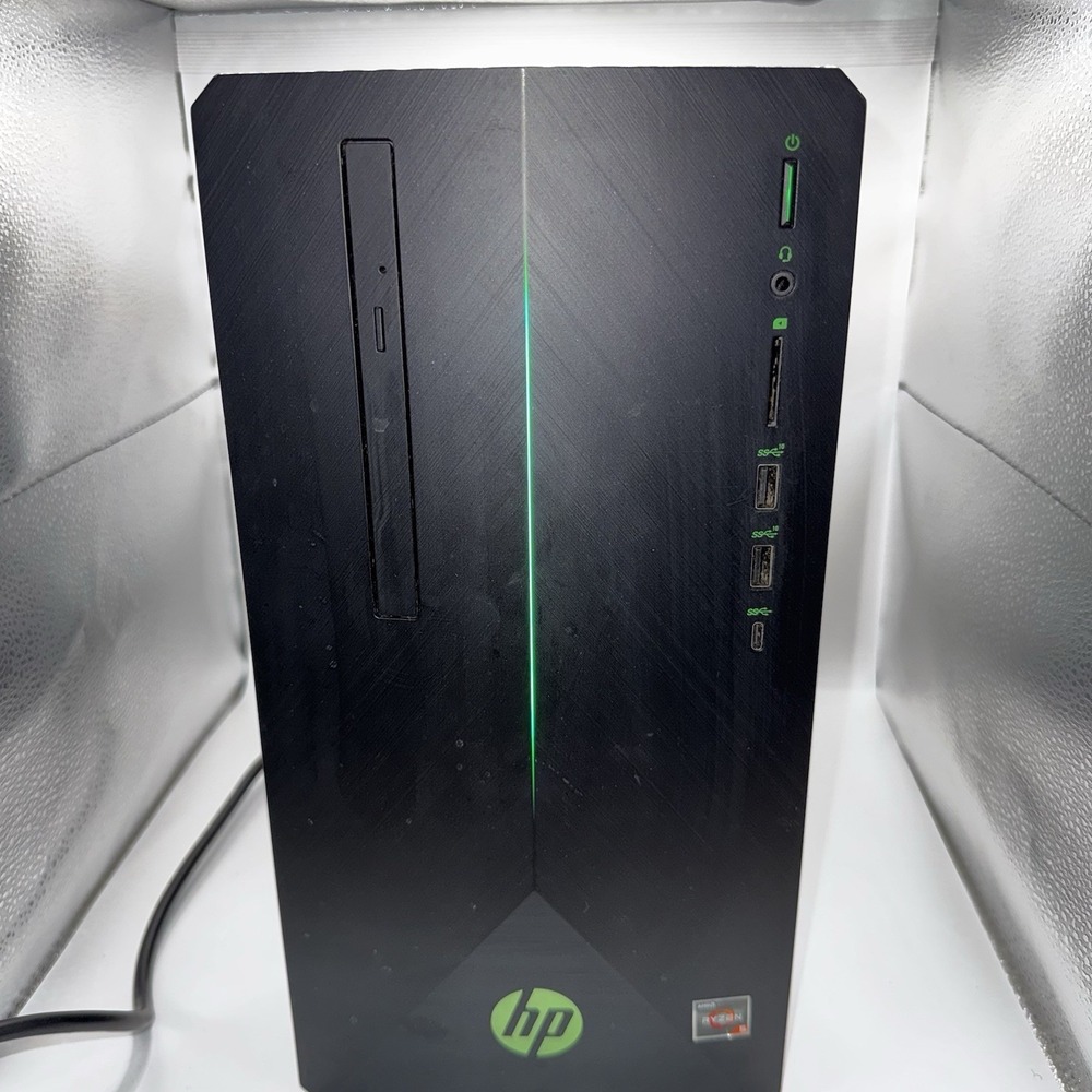 PC HP Pavilion 690-0028 1TB, AMD Ryzen 5., 3.6GHz, 8GB Gaming Desktop - Black
